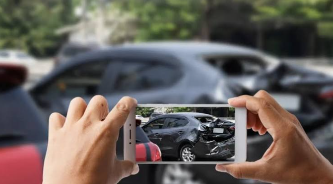 5 Ways Personal Injury Lawyers Help Preserve Evidence After A Serious Accident